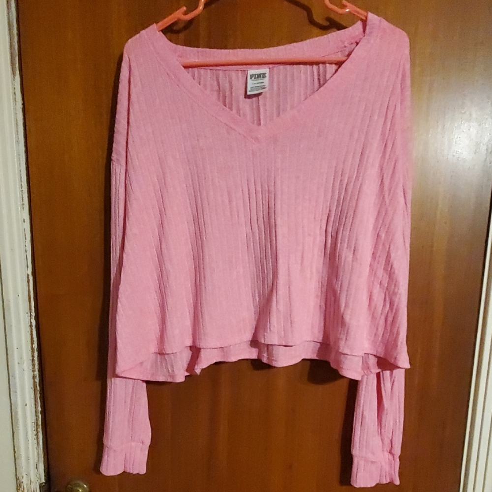 Light weight sweater